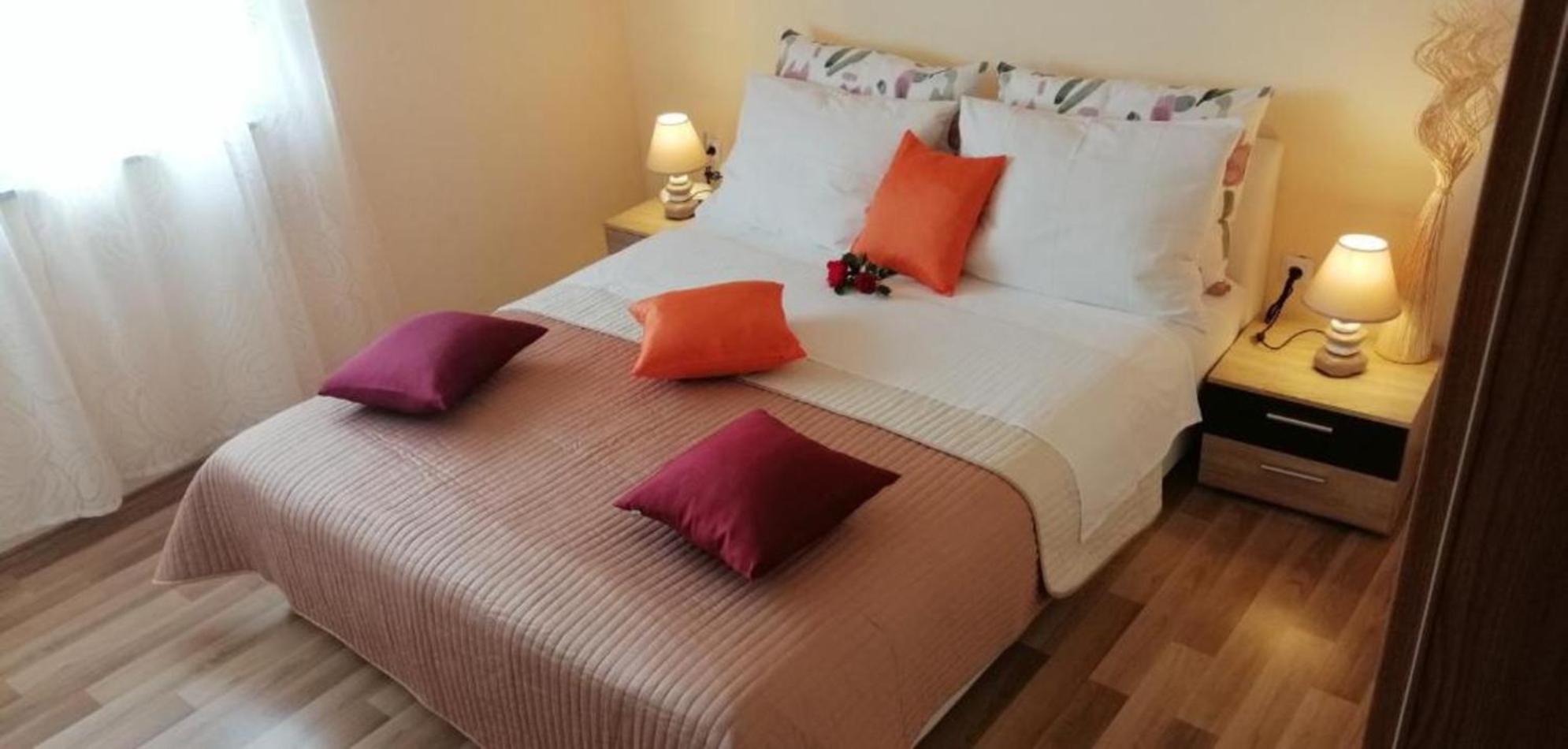 Sarita Apartments 2 Makarska Eksteriør billede